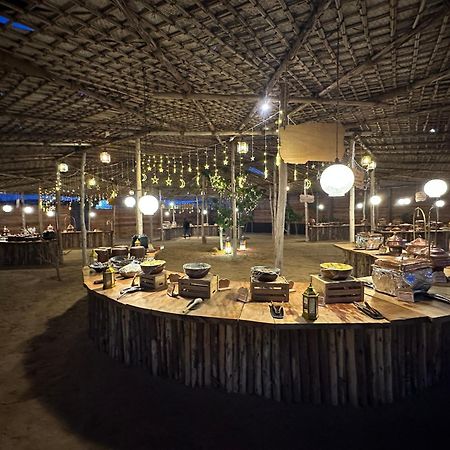 Al Khayma Camp "Elite Glamping & Dining In Experience" Otel Hunaywah Dış mekan fotoğraf